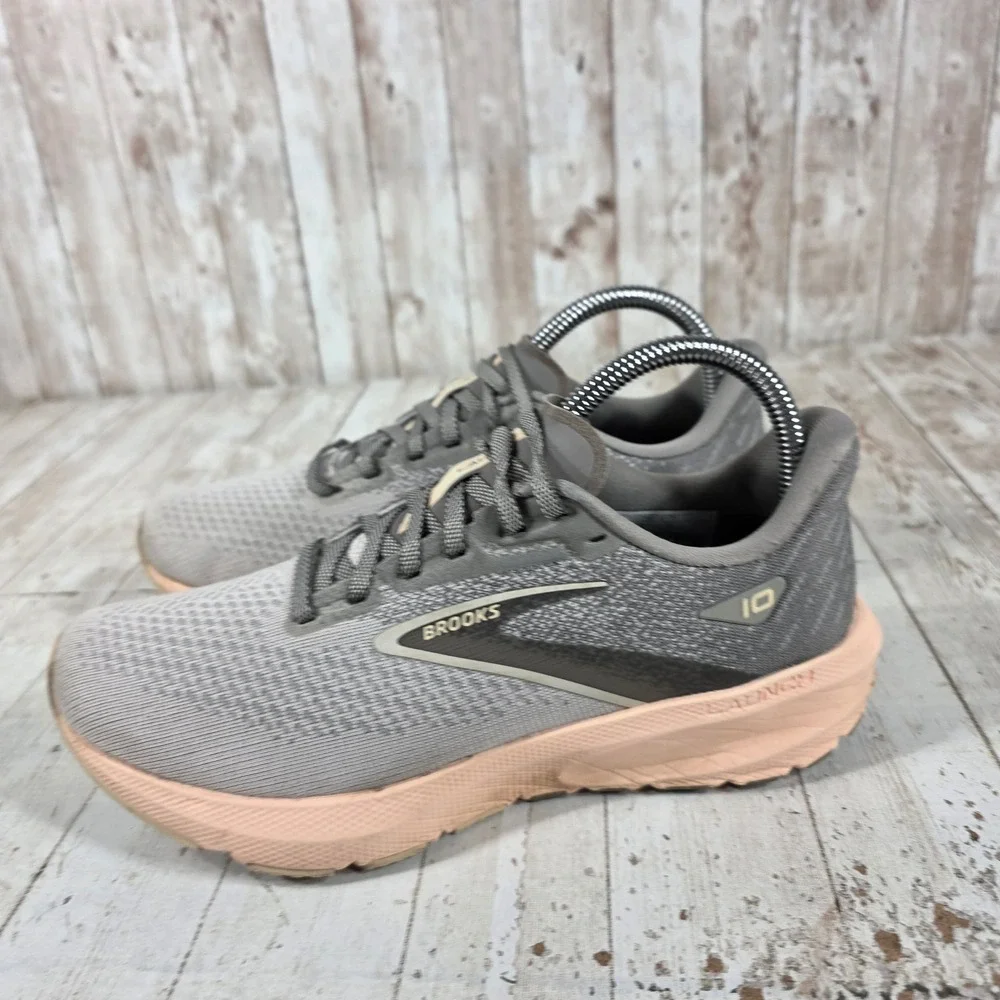 Brooks Launch 10 Womens Running Shoes Grey Peach 1203981B170 Size 7.5 B Medium